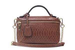 Saudi Arabia Women Fashion Embossed Leather Bag