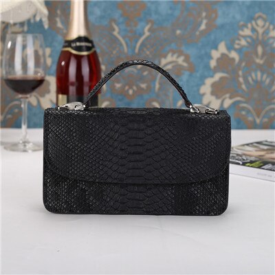 Fashion Embossed Snake Leather Chain Bag